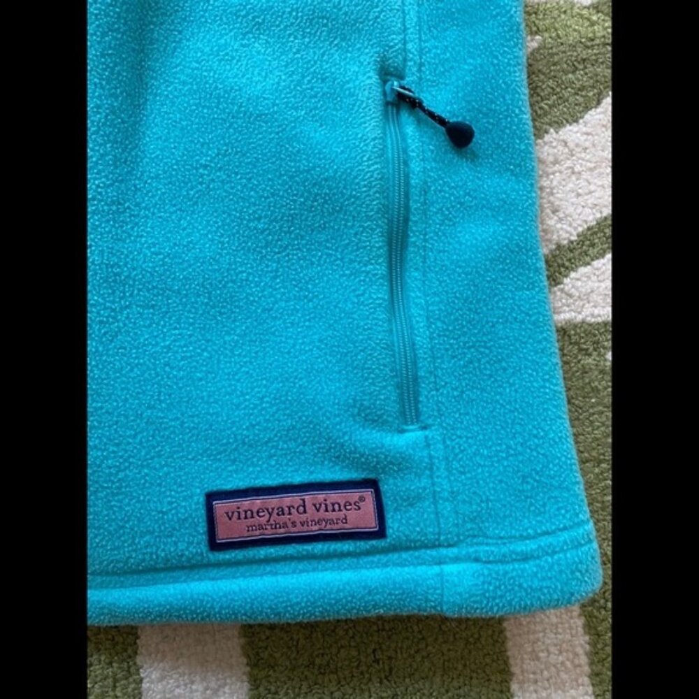 Vineyard Vines Vest, size small, Soft and excellent condition - Picture 3 of 7